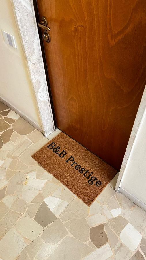B&B Prestige Корсико Экстерьер фото